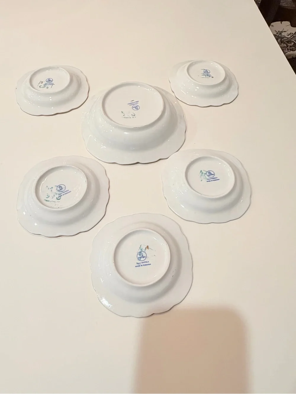 Ceroc Cluj-Napoca porcelain set from Romania blue onion pattern w/ gold trim